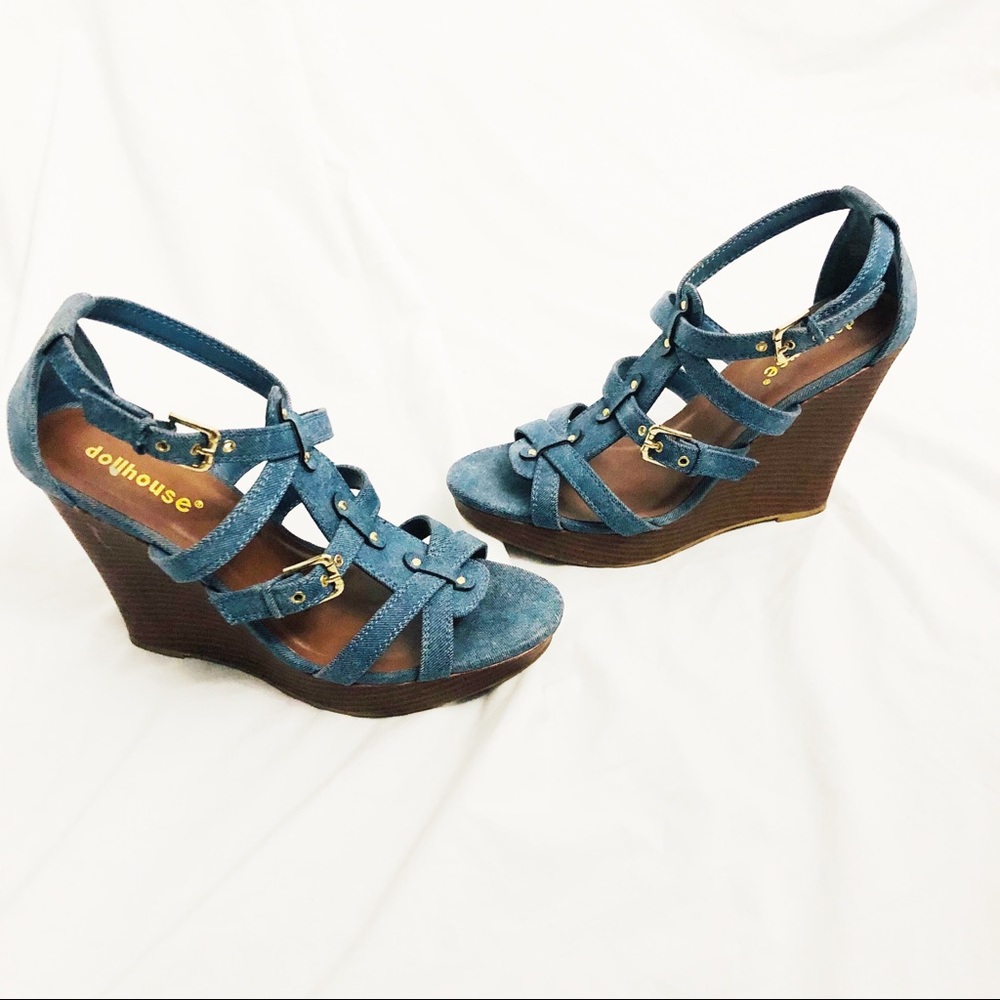 Dollhouse Navy and Brown Strap Wedge Heel Size 10